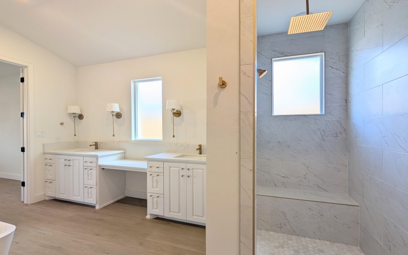 3808 126th Street, Lubbock, TX 79423, 4 Bedrooms Bedrooms, ,3 BathroomsBathrooms,Residential,For Sale,3808 126th Street,0,202561905