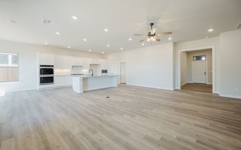 514 Tradesman Rd, Odessa, TX 79765, 4 Habitaciones Habitaciones , ,3 BañosBaños,Residential,En Venta,514 Tradesman Rd,0,163723