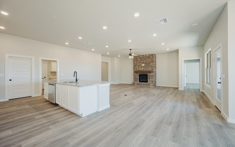 514 Tradesman Rd, Odessa, TX 79765, 4 Habitaciones Habitaciones , ,3 BañosBaños,Residential,En Venta,514 Tradesman Rd,0,163723