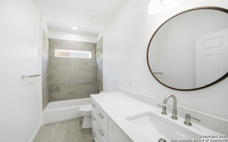 221 Deer Oaks Dr, Lakehills, TX 78063, 3 Habitaciones Habitaciones , ,2 BañosBaños,Residential,En Venta,221 Deer Oaks Dr,0,1915925