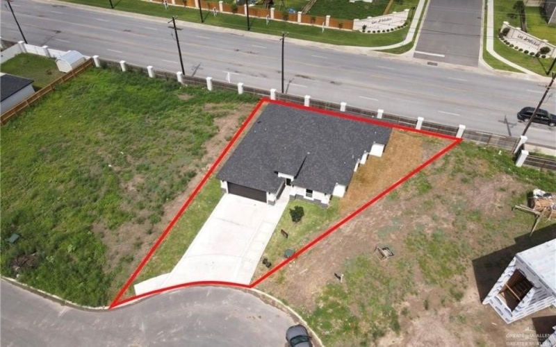 2112 N 28th Street, Hidalgo, TX 78557, 3 Bedrooms Bedrooms, ,2 BathroomsBathrooms,Residential,For Sale,2112 N 28th Street,466275