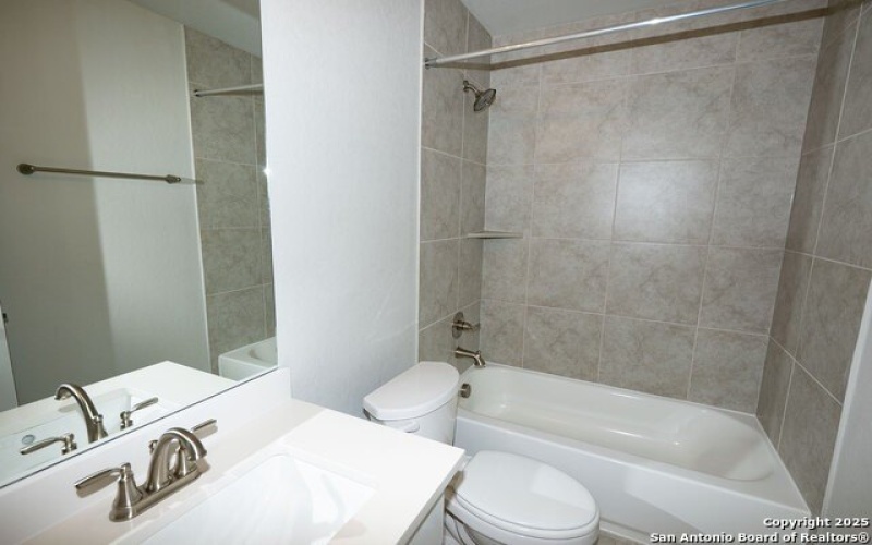 25027 Las Pilas, San Antonio, TX 78261, 3 Bedrooms Bedrooms, ,3 BathroomsBathrooms,Residential,For Sale,25027 Las Pilas,0,1916029