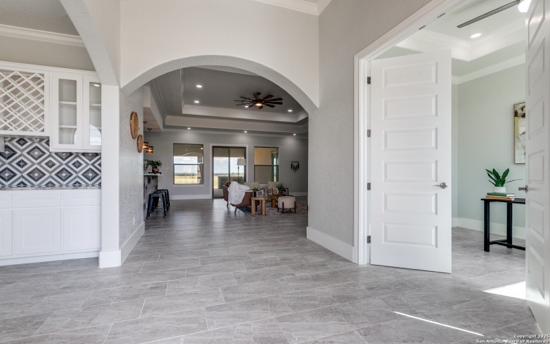 252 Venado Oaks, Castroville, TX 78009, 5 Bedrooms Bedrooms, ,5 BathroomsBathrooms,Residential,For Sale,252 Venado Oaks,0,1916075