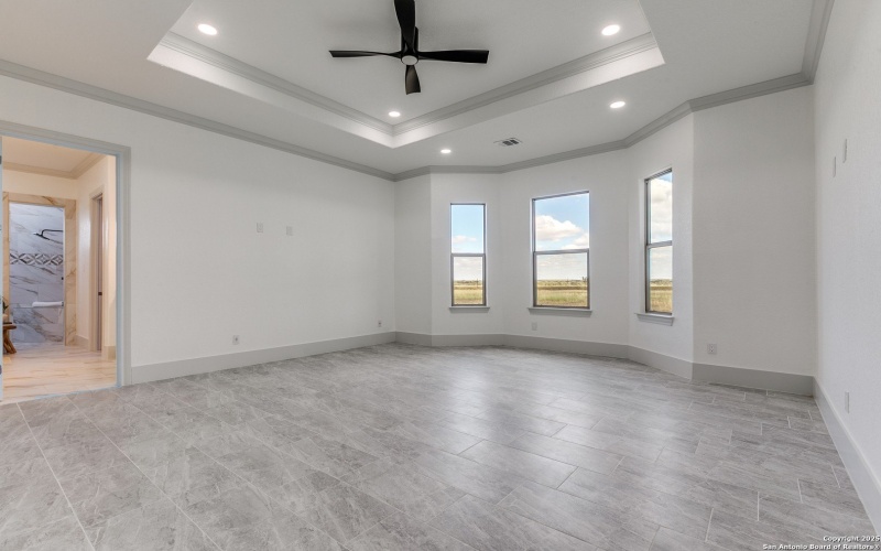 252 Venado Oaks, Castroville, TX 78009, 5 Bedrooms Bedrooms, ,5 BathroomsBathrooms,Residential,For Sale,252 Venado Oaks,0,1916075