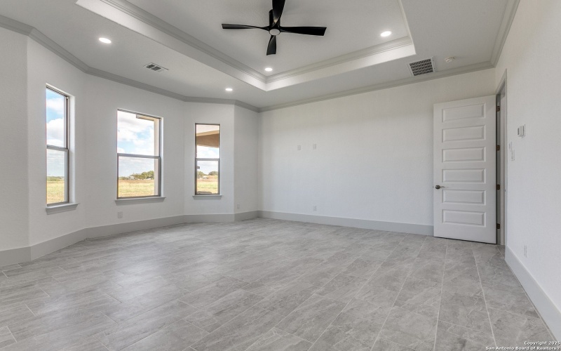 252 Venado Oaks, Castroville, TX 78009, 5 Bedrooms Bedrooms, ,5 BathroomsBathrooms,Residential,For Sale,252 Venado Oaks,0,1916075