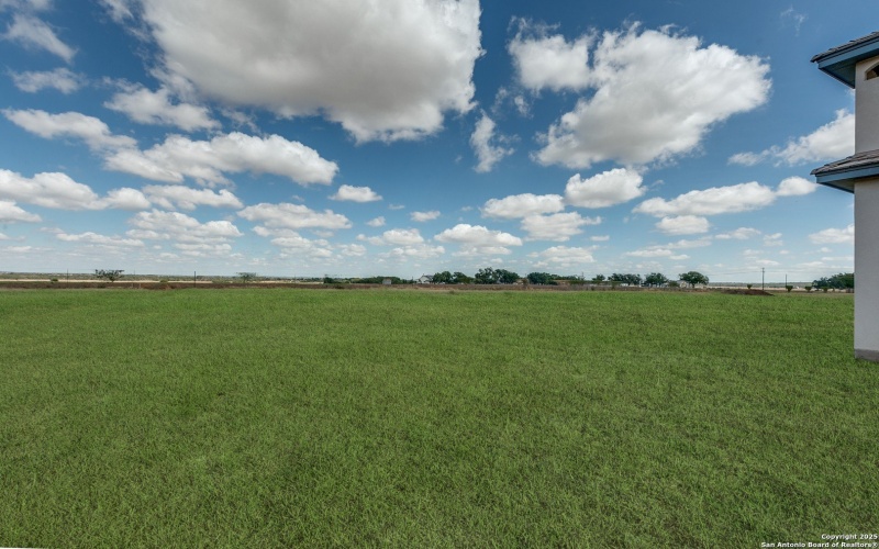 252 Venado Oaks, Castroville, TX 78009, 5 Bedrooms Bedrooms, ,5 BathroomsBathrooms,Residential,For Sale,252 Venado Oaks,0,1916075