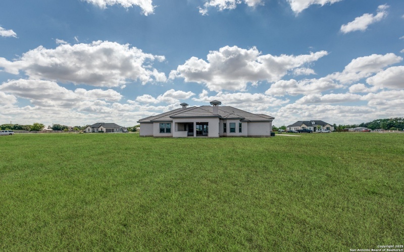 252 Venado Oaks, Castroville, TX 78009, 5 Bedrooms Bedrooms, ,5 BathroomsBathrooms,Residential,For Sale,252 Venado Oaks,0,1916075