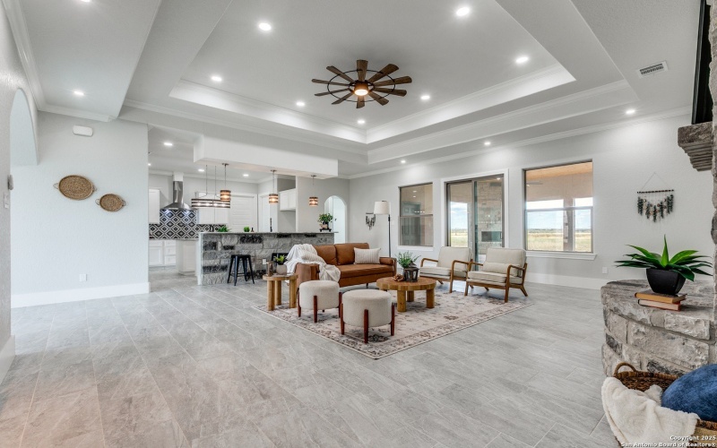 252 Venado Oaks, Castroville, TX 78009, 5 Bedrooms Bedrooms, ,5 BathroomsBathrooms,Residential,For Sale,252 Venado Oaks,0,1916075