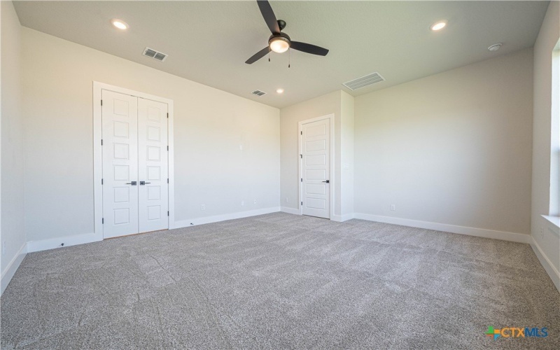 254 Firewheel Lp, Floresville, TX 78114, 4 Habitaciones Habitaciones , ,3 BañosBaños,Residential,En Venta,254 Firewheel Lp,0,576904