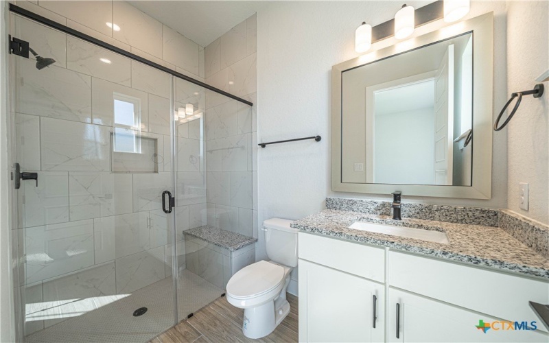 254 Firewheel Lp, Floresville, TX 78114, 4 Habitaciones Habitaciones , ,3 BañosBaños,Residential,En Venta,254 Firewheel Lp,0,576904