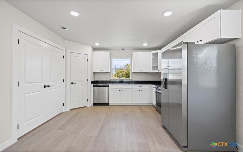 1407 S 5th Street, Temple, TX 76504, 3 Habitaciones Habitaciones , ,2 BañosBaños,Residential,En Venta,1407 S 5th Street,0,595499