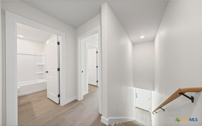 1409 S 5th Street, Temple, TX 76504, 3 Habitaciones Habitaciones , ,2 BañosBaños,Residential,En Venta,1409 S 5th Street,0,595504