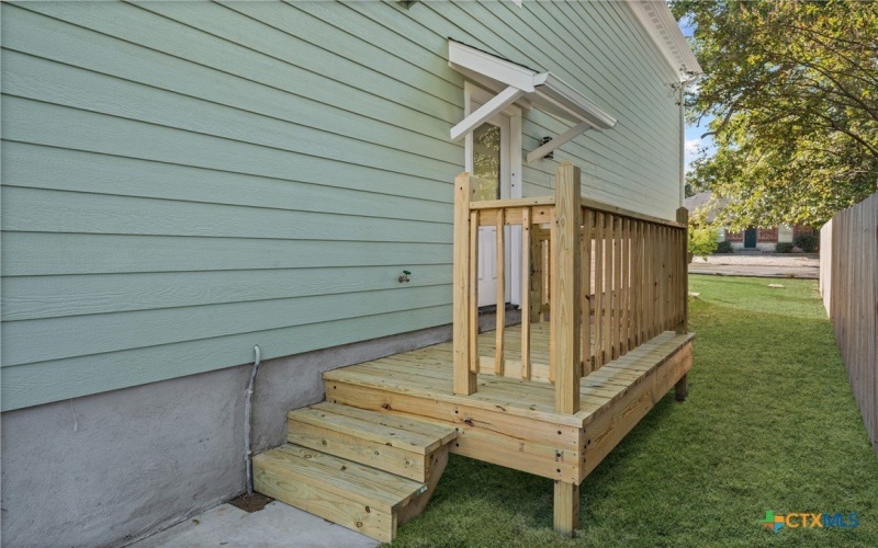 1409 S 5th Street, Temple, TX 76504, 3 Habitaciones Habitaciones , ,2 BañosBaños,Residential,En Venta,1409 S 5th Street,0,595504