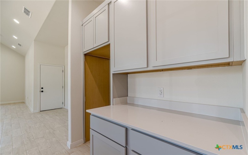 624 Stratton Ave, Seguin, TX 78155, 3 Bedrooms Bedrooms, ,2 BathroomsBathrooms,Residential,For Sale,624 Stratton Ave,0,595545