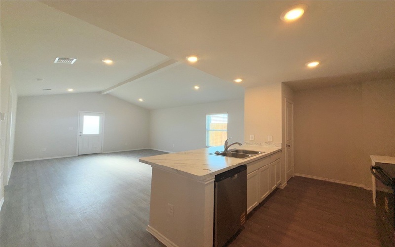 3606 Perry Lane, Corpus Christi, TX 78410, 3 Habitaciones Habitaciones , ,2 BañosBaños,Residential,En Venta,3606 Perry Lane,0,466388