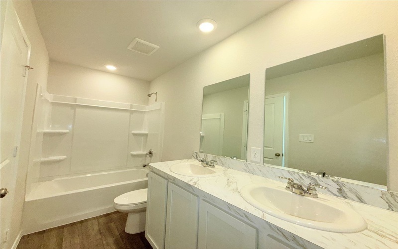 3606 Perry Lane, Corpus Christi, TX 78410, 3 Habitaciones Habitaciones , ,2 BañosBaños,Residential,En Venta,3606 Perry Lane,0,466388