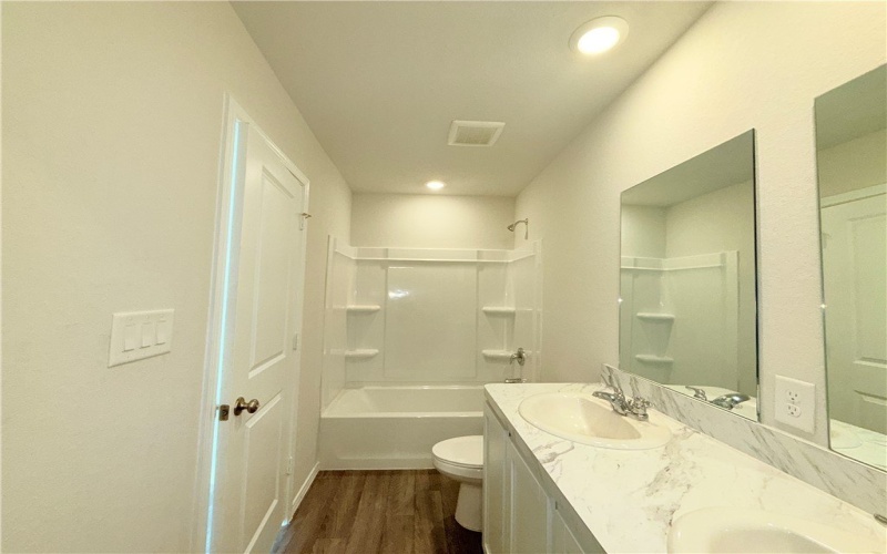 3606 Perry Lane, Corpus Christi, TX 78410, 3 Habitaciones Habitaciones , ,2 BañosBaños,Residential,En Venta,3606 Perry Lane,0,466388