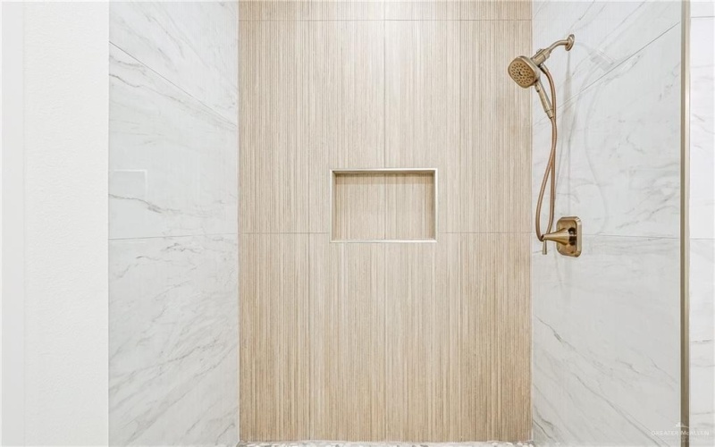 804 W 27th Street, Mission, TX 78574, 3 Bedrooms Bedrooms, ,2 BathroomsBathrooms,Residential,For Sale,804 W 27th Street,0,483108