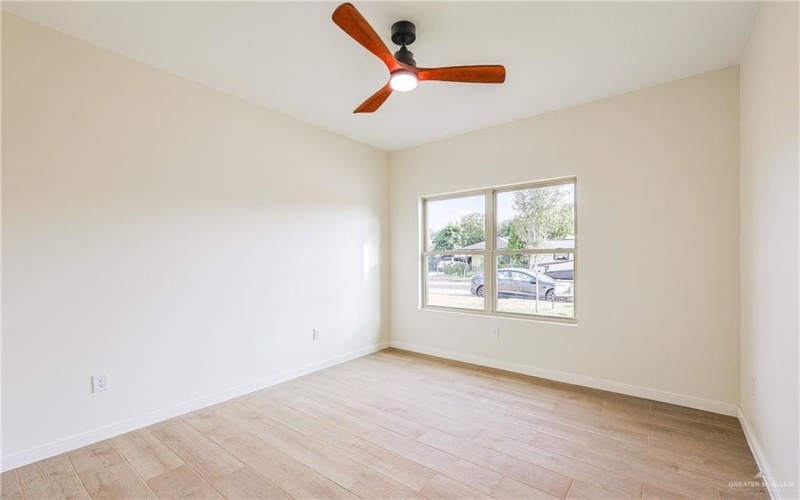 804 W 27th Street, Mission, TX 78574, 3 Bedrooms Bedrooms, ,2 BathroomsBathrooms,Residential,For Sale,804 W 27th Street,0,483108