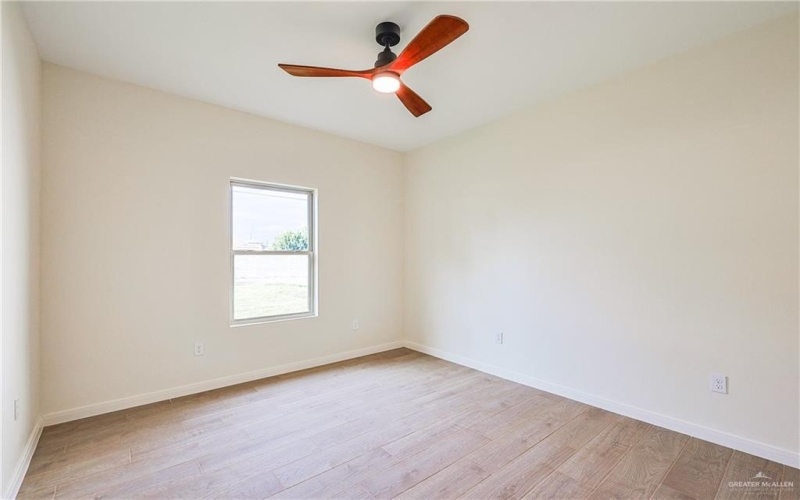 804 W 27th Street, Mission, TX 78574, 3 Bedrooms Bedrooms, ,2 BathroomsBathrooms,Residential,For Sale,804 W 27th Street,0,483108