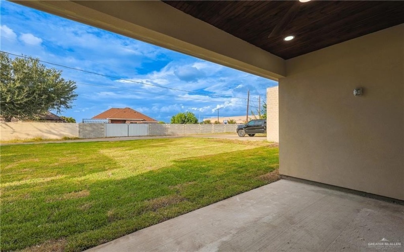 804 W 27th Street, Mission, TX 78574, 3 Bedrooms Bedrooms, ,2 BathroomsBathrooms,Residential,For Sale,804 W 27th Street,0,483108
