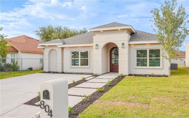804 W 27th Street, Mission, TX 78574, 3 Bedrooms Bedrooms, ,2 BathroomsBathrooms,Residential,For Sale,804 W 27th Street,0,483108
