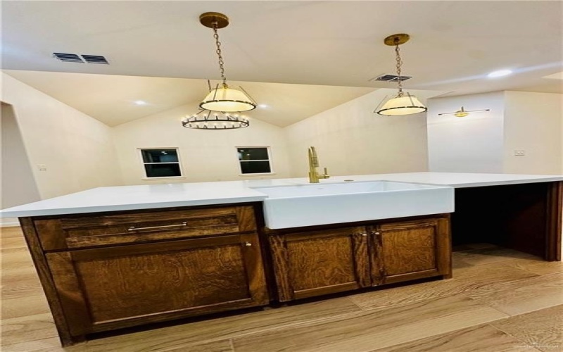 2482 Verona, Weslaco, TX 78596, 3 Bedrooms Bedrooms, ,2 BathroomsBathrooms,Residential,For Sale,2482 Verona,0,483570