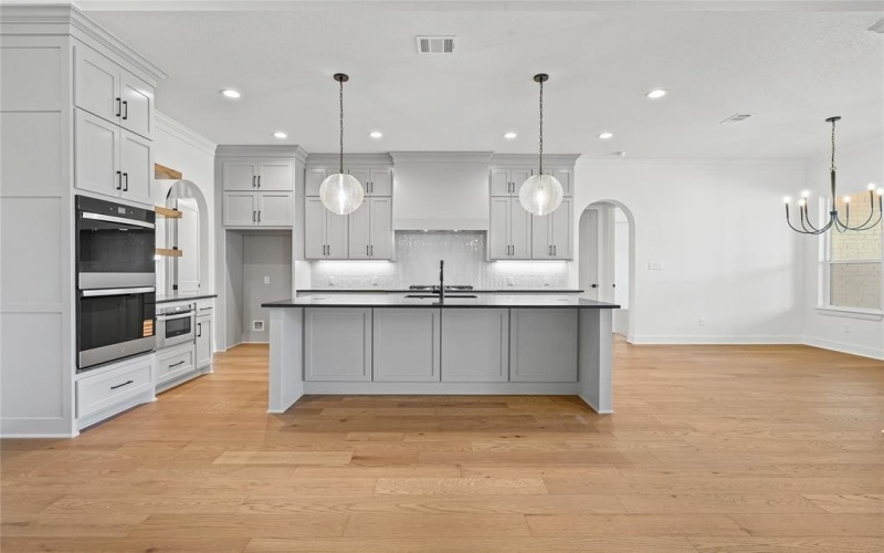 1001 Tobey Court, Aledo, TX 76008, 4 Bedrooms Bedrooms, ,3 BathroomsBathrooms,Residential,For Sale,1001 Tobey Court,0,21076655