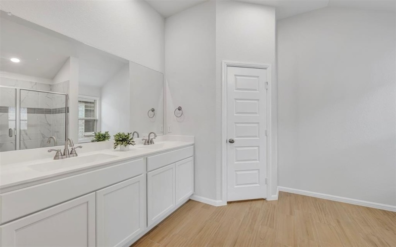 14211 Bacton Road, Pilot Point, TX 76258, 4 Bedrooms Bedrooms, ,2 BathroomsBathrooms,Residential,For Sale,14211 Bacton Road,0,21082065