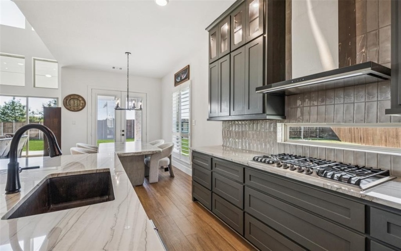 1320 Villanova Lane, Prosper, TX 75078, 6 Bedrooms Bedrooms, ,5 BathroomsBathrooms,Residential,For Sale,1320 Villanova Lane,0,21083022