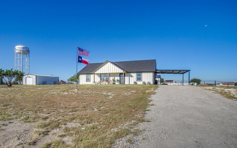 5004 Olivia Lucille Street, Azle, TX 76020, 3 Bedrooms Bedrooms, ,2 BathroomsBathrooms,Residential,For Sale,5004 Olivia Lucille Street,0,21084268