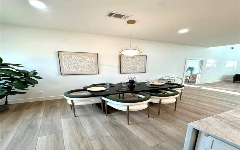 210 Chateau Place, Paris, TX 75460, 4 Habitaciones Habitaciones , ,3 BañosBaños,Residential,En Venta,210 Chateau Place,0,21084336