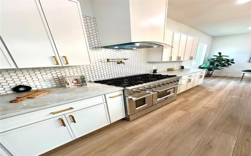 210 Chateau Place, Paris, TX 75460, 4 Habitaciones Habitaciones , ,3 BañosBaños,Residential,En Venta,210 Chateau Place,0,21084336