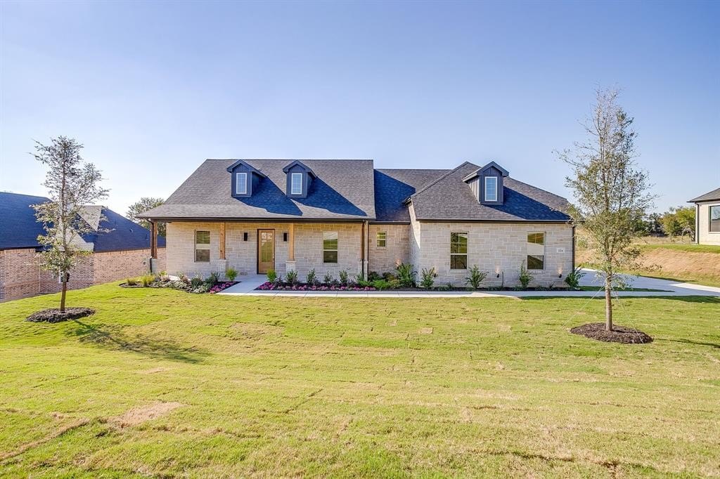 324 Slimp Bluff, Azle, TX 76020, 3 Bedrooms Bedrooms, ,2 BathroomsBathrooms,Residential,For Sale,324 Slimp Bluff,0,21084935