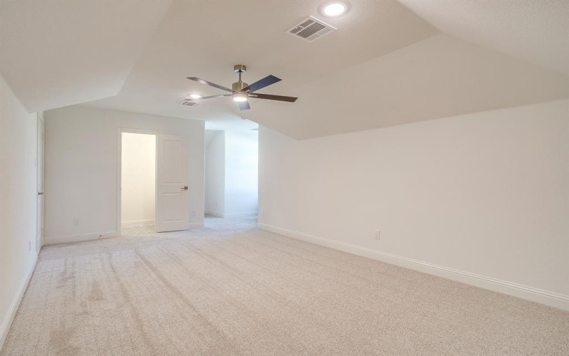 324 Slimp Bluff, Azle, TX 76020, 3 Bedrooms Bedrooms, ,2 BathroomsBathrooms,Residential,For Sale,324 Slimp Bluff,0,21084935