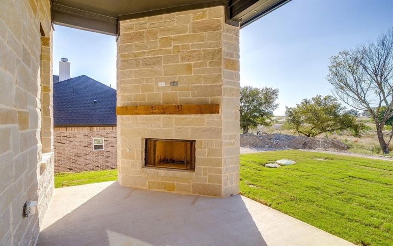 324 Slimp Bluff, Azle, TX 76020, 3 Bedrooms Bedrooms, ,2 BathroomsBathrooms,Residential,For Sale,324 Slimp Bluff,0,21084935
