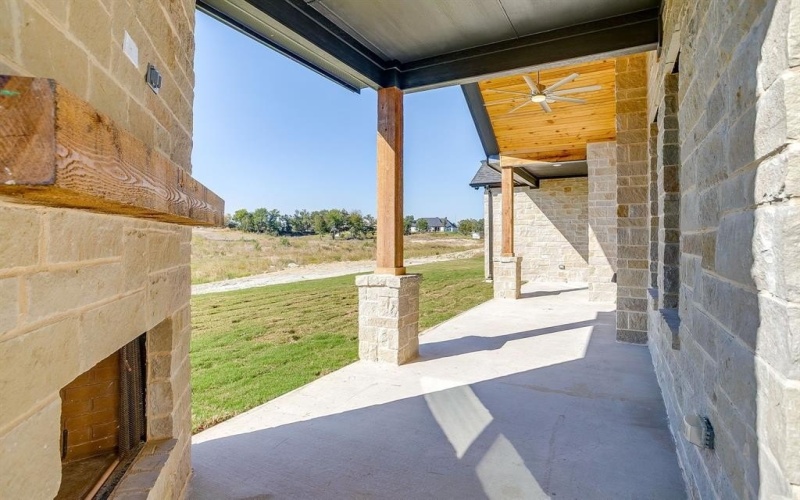 324 Slimp Bluff, Azle, TX 76020, 3 Bedrooms Bedrooms, ,2 BathroomsBathrooms,Residential,For Sale,324 Slimp Bluff,0,21084935