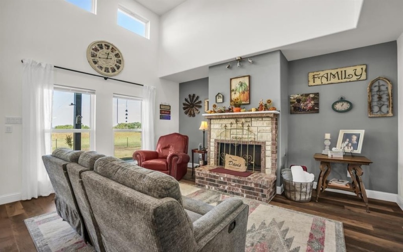 3531 County Road 1104b, Cleburne, TX 76031, 3 Habitaciones Habitaciones , ,2 BañosBaños,Residential,En Venta,3531 County Road 1104b,0,21086327