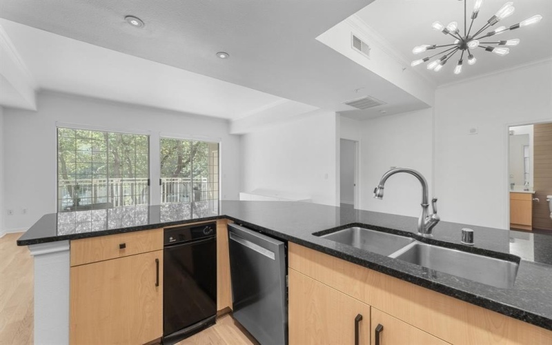 3225 Turtle Creek Boulevard #120, Dallas, TX 75219, 2 Bedrooms Bedrooms, ,2 BathroomsBathrooms,Residential,For Sale,3225 Turtle Creek Boulevard,0,21086755