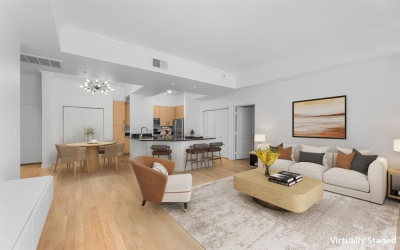 3225 Turtle Creek Boulevard #120, Dallas, TX 75219, 2 Bedrooms Bedrooms, ,2 BathroomsBathrooms,Residential,For Sale,3225 Turtle Creek Boulevard,0,21086755