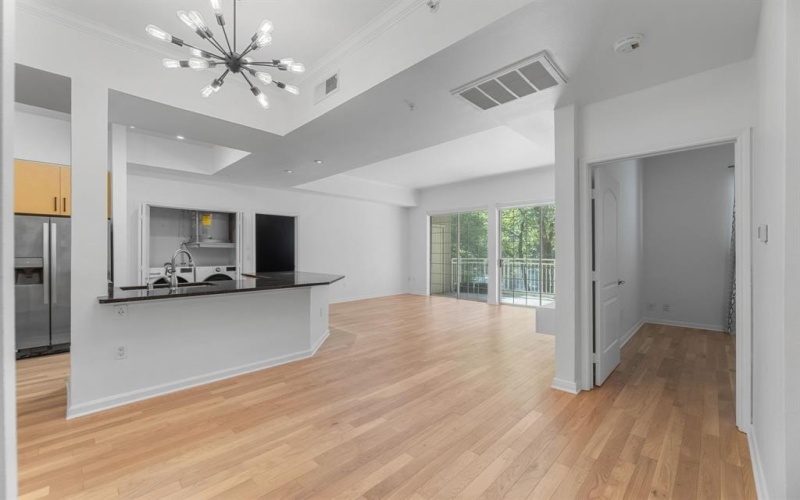 3225 Turtle Creek Boulevard #120, Dallas, TX 75219, 2 Bedrooms Bedrooms, ,2 BathroomsBathrooms,Residential,For Sale,3225 Turtle Creek Boulevard,0,21086755