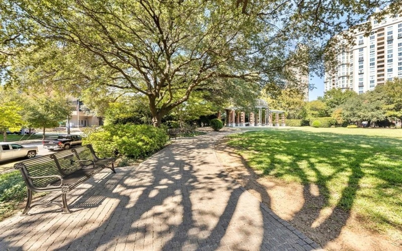 3225 Turtle Creek Boulevard #120, Dallas, TX 75219, 2 Bedrooms Bedrooms, ,2 BathroomsBathrooms,Residential,For Sale,3225 Turtle Creek Boulevard,0,21086755