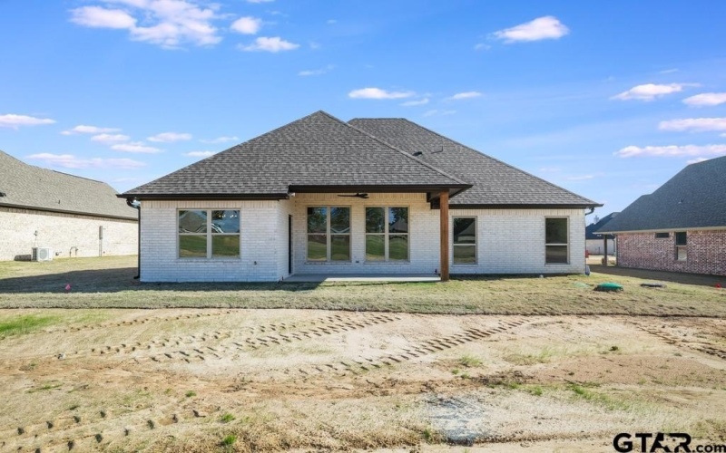15092 High Country Acres Lane, Tyler, TX 75706, 3 Habitaciones Habitaciones , ,2 BañosBaños,Residential,En Venta,15092 High Country Acres Lane,25000446