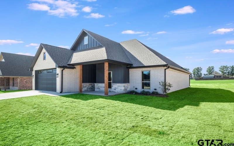 15092 High Country Acres Lane, Tyler, TX 75706, 3 Habitaciones Habitaciones , ,2 BañosBaños,Residential,En Venta,15092 High Country Acres Lane,25000446
