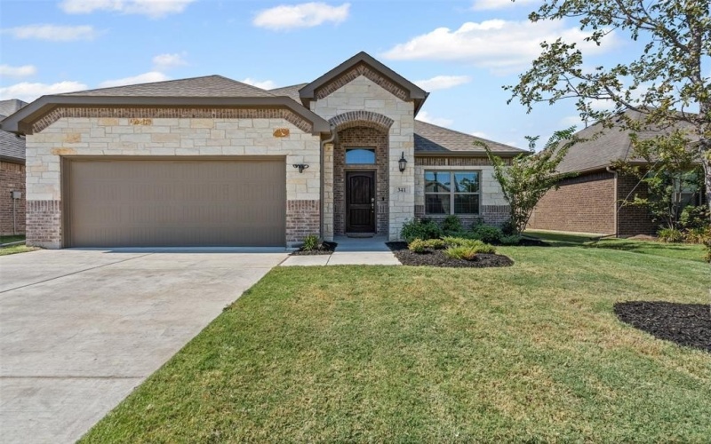 341 Saltmeadow Lane, Red Oak, TX 75154, 3 Habitaciones Habitaciones , ,2 BañosBaños,Residential,En Venta,341 Saltmeadow Lane,0,21087716
