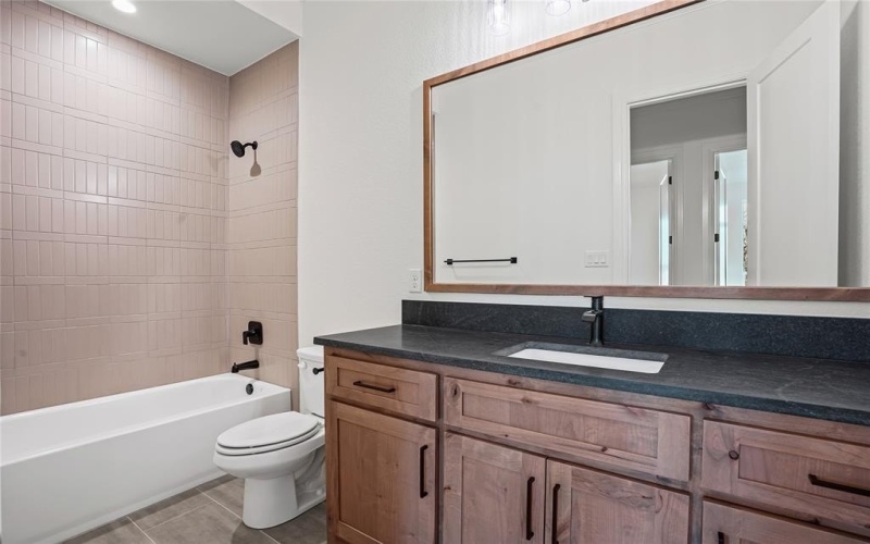 2012 Skylane Drive, Granbury, TX 76049, 4 Bedrooms Bedrooms, ,3 BathroomsBathrooms,Residential,For Sale,2012 Skylane Drive,0,21087977