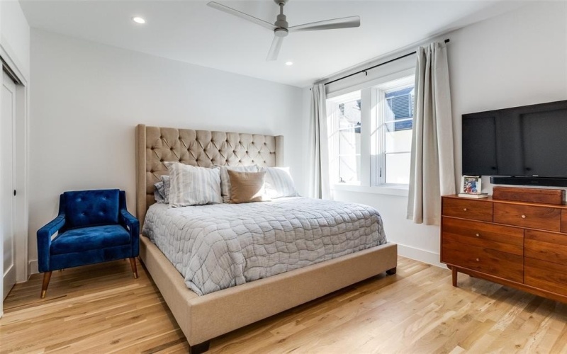 7207 Gaston Avenue #903, Dallas, TX 75214, 2 Bedrooms Bedrooms, ,2 BathroomsBathrooms,Residential,For Sale,7207 Gaston Avenue,0,21088077