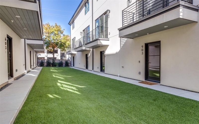 7207 Gaston Avenue #903, Dallas, TX 75214, 2 Bedrooms Bedrooms, ,2 BathroomsBathrooms,Residential,For Sale,7207 Gaston Avenue,0,21088077