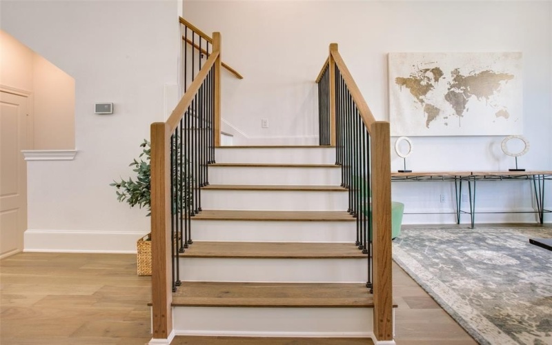 4636 Warwood Lane, Dallas, TX 75219, 2 Habitaciones Habitaciones , ,2 BañosBaños,Residential,En Venta,4636 Warwood Lane,0,21088112