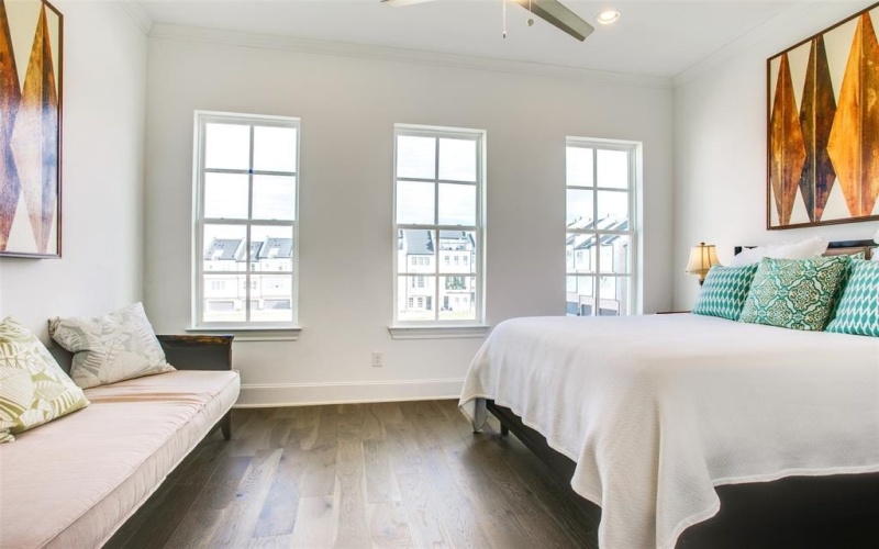 4636 Warwood Lane, Dallas, TX 75219, 2 Habitaciones Habitaciones , ,2 BañosBaños,Residential,En Venta,4636 Warwood Lane,0,21088112